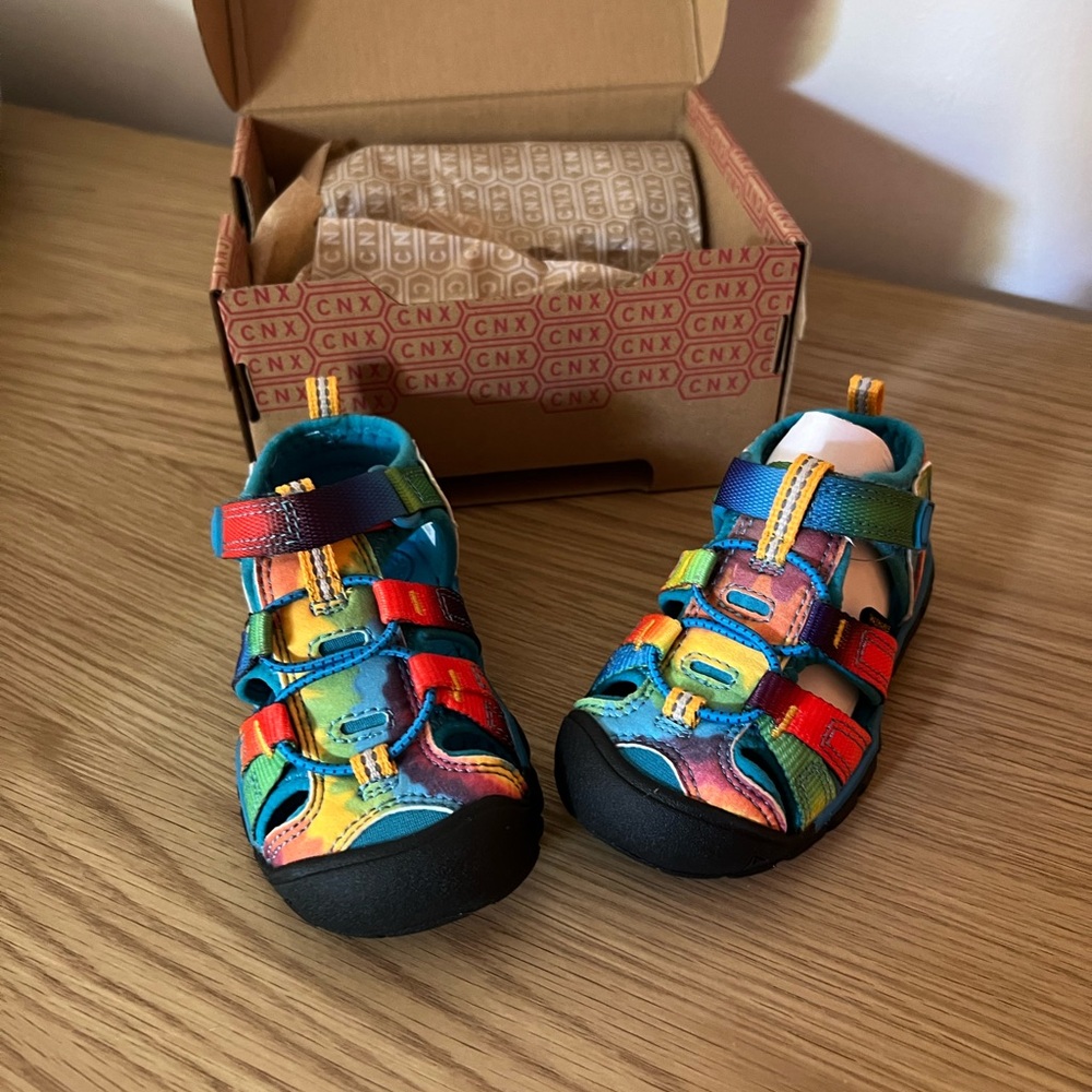 Brand New! Unworn Seacamp II CNX from Keen Kids Toddler size 6 - Rainbow Tie-Dye